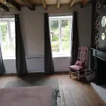 Prázdninový dům Jolie Maison En Pierre Proche Centre-ville *