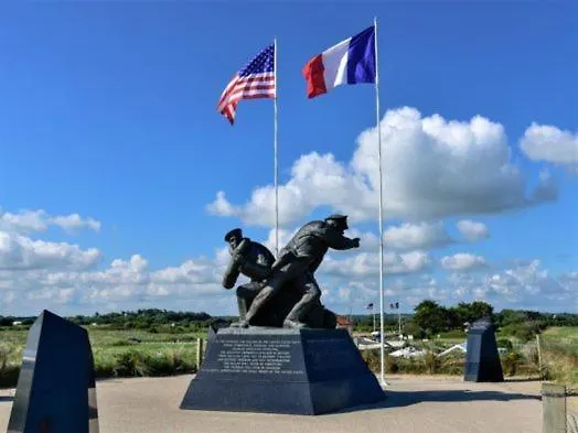 Nyaraló Jolie Maison En Pierre Proche Centre-ville *