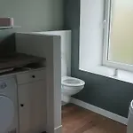 Jolie Maison En Pierre Proche Centre-ville *