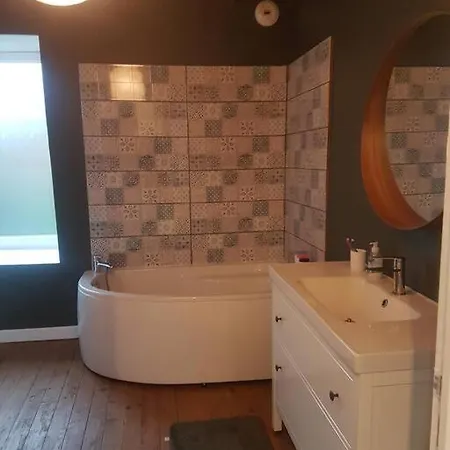 Dom wakacyjny Jolie Maison En Pierre Proche Centre-ville Cherbourg-en-Cotentin