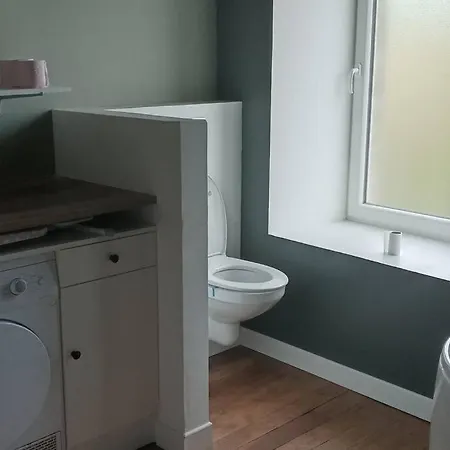 Jolie Maison En Pierre Proche Centre-ville *