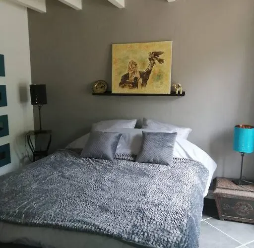 Jolie Maison En Pierre Proche Centre-ville シェルブール・アン・コタンタン